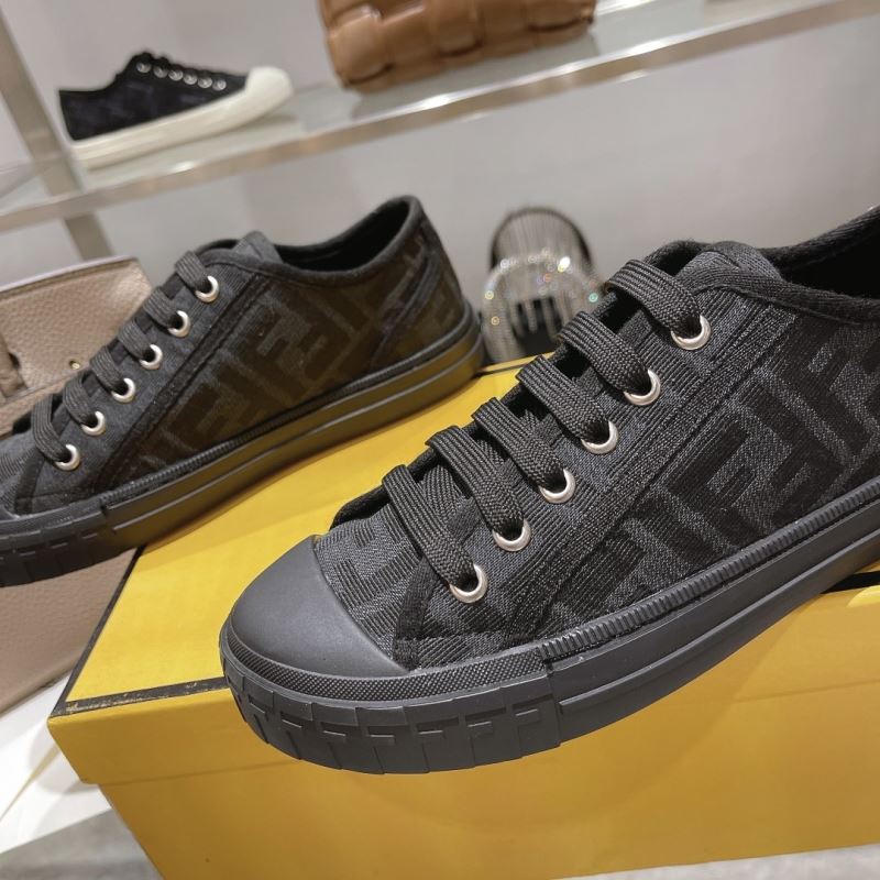 Fendi Low Shoes